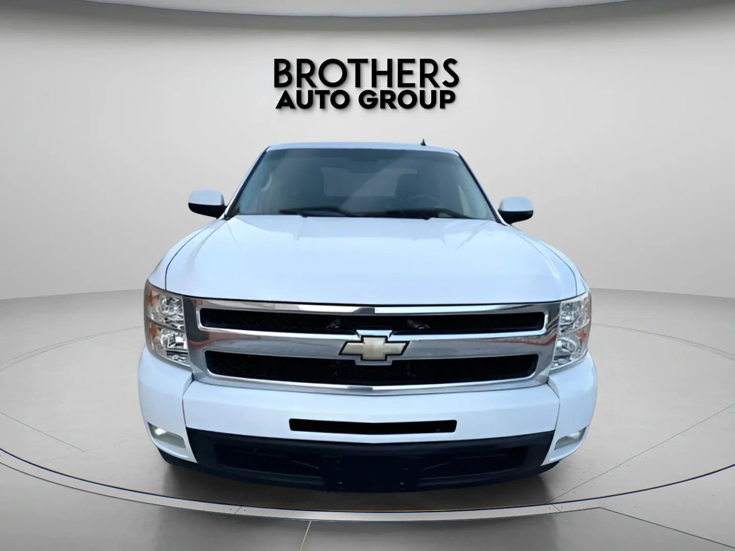 Used 2011 Chevrolet Silverado 1500 LTZ w/ LTZ Plus Package RWD image 9