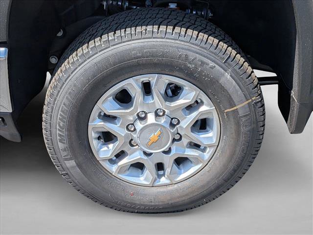 New 2026 Chevrolet Silverado 2500 LT w/ All Star Edition AWD/4WD image 17