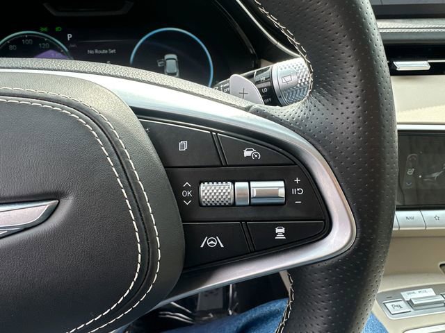 Used 2025 Genesis GV70 3.5T Sport w/ Sport Prestige Package image 42