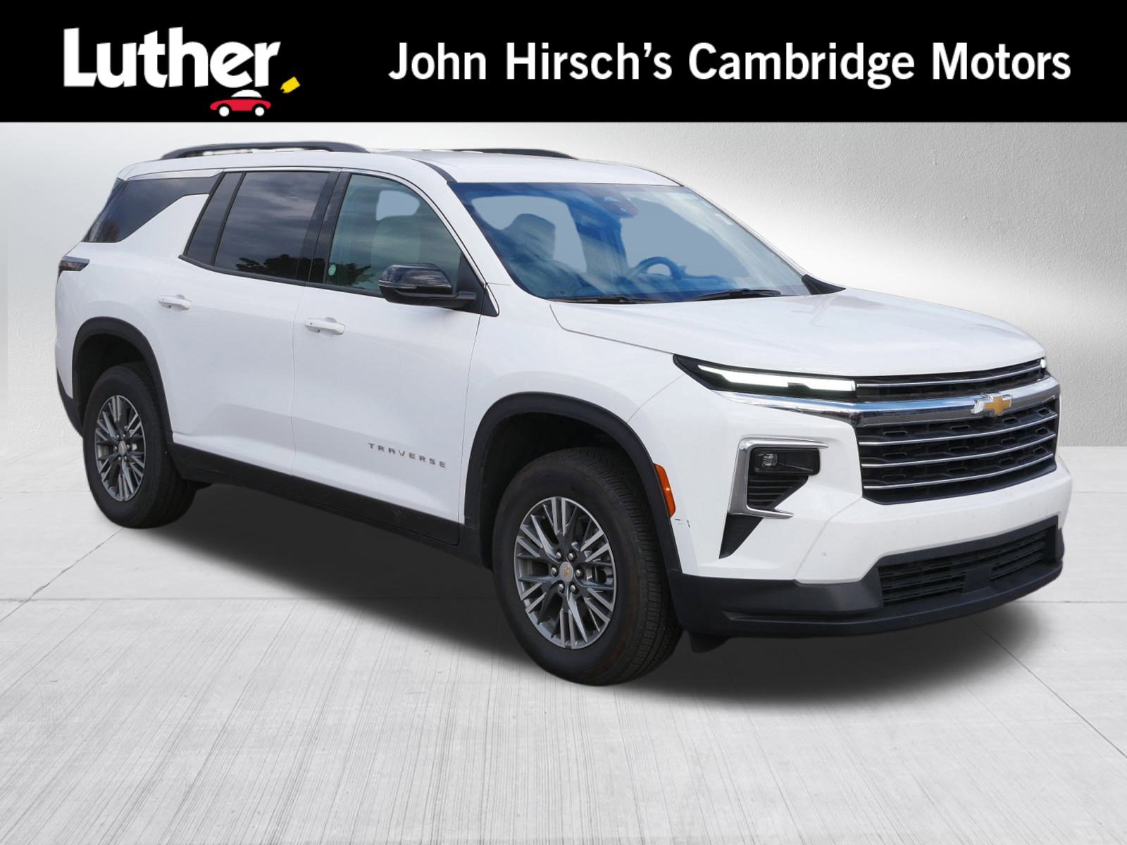 Used 2025 Chevrolet Traverse LT