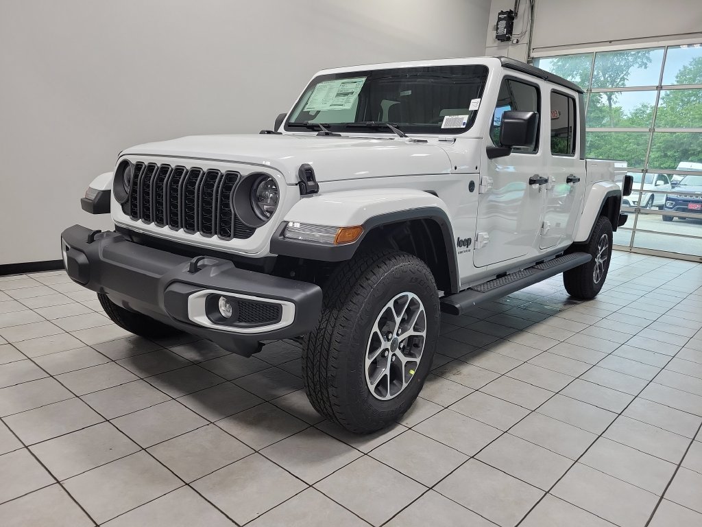 New 2026 Jeep Gladiator Sport AWD/4WD image 3