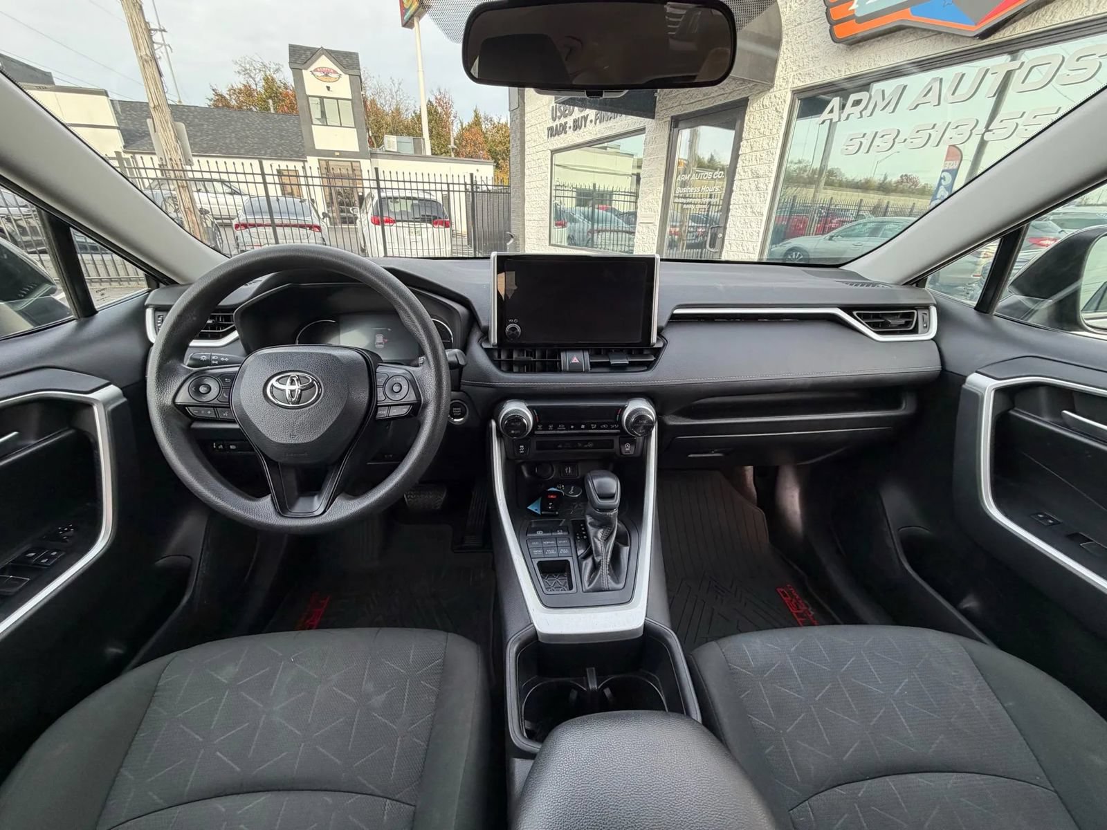 Used 2023 Toyota RAV4 XLE AWD/4WD image 22