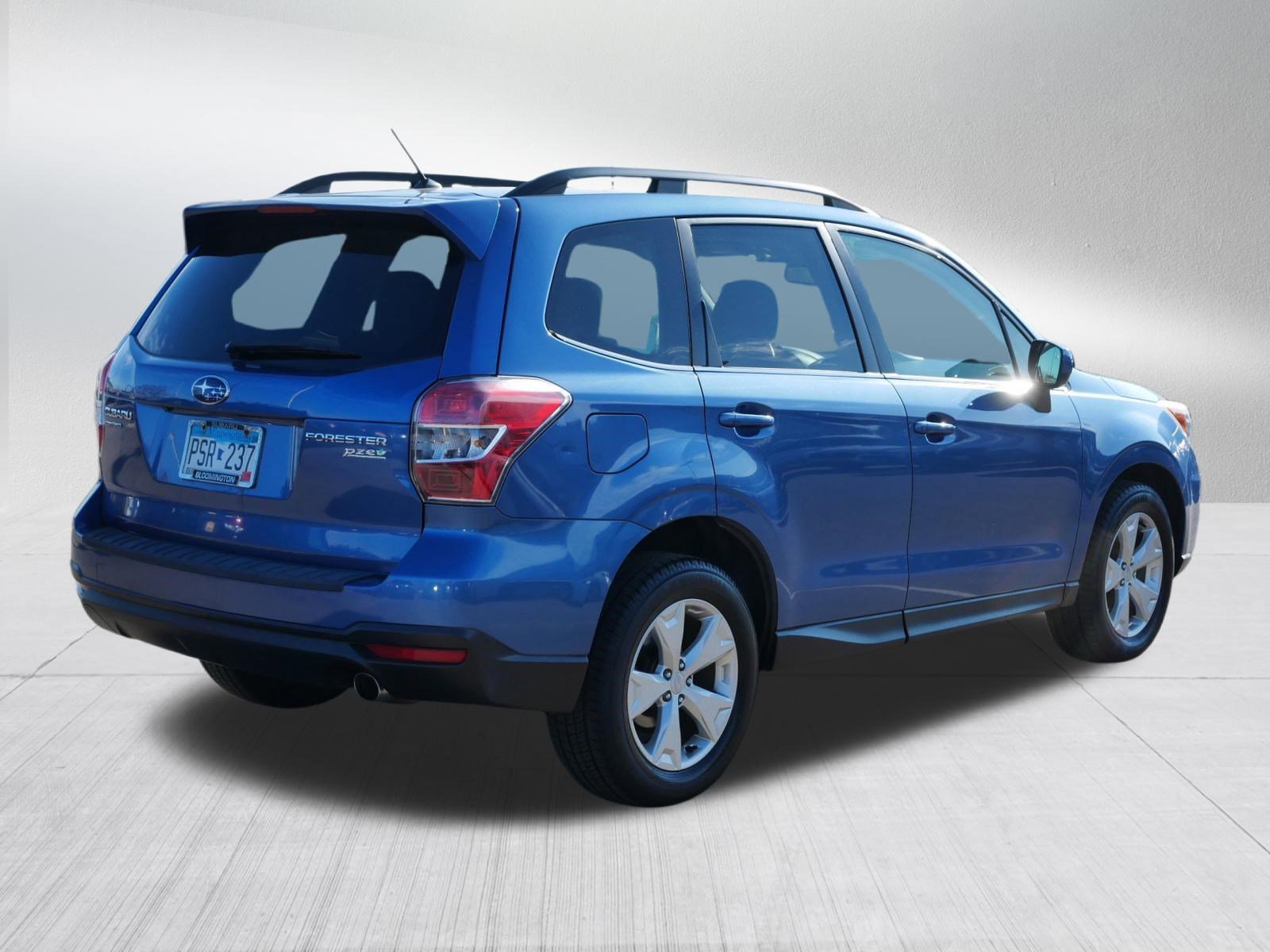 Used 2015 Subaru Forester 2.5i Limited w/ Popular Package #1 image 3