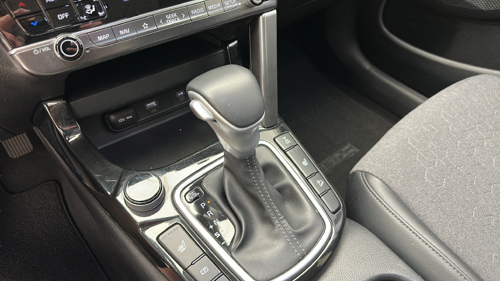 Used 2024 Kia Seltos S AWD/4WD image 21