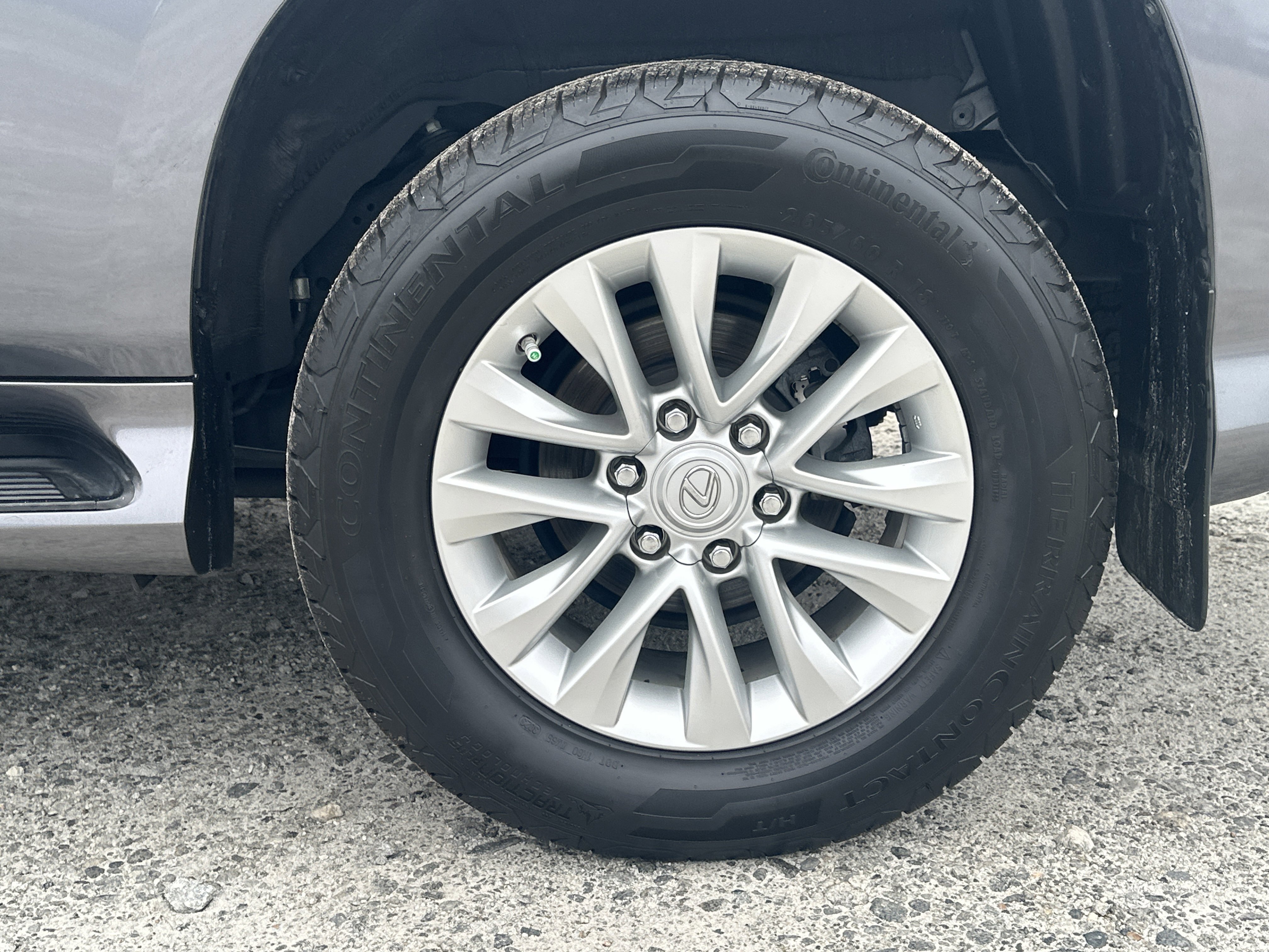 Used 2021 Lexus GX 460 Premium w/ Premium Package AWD/4WD image 19