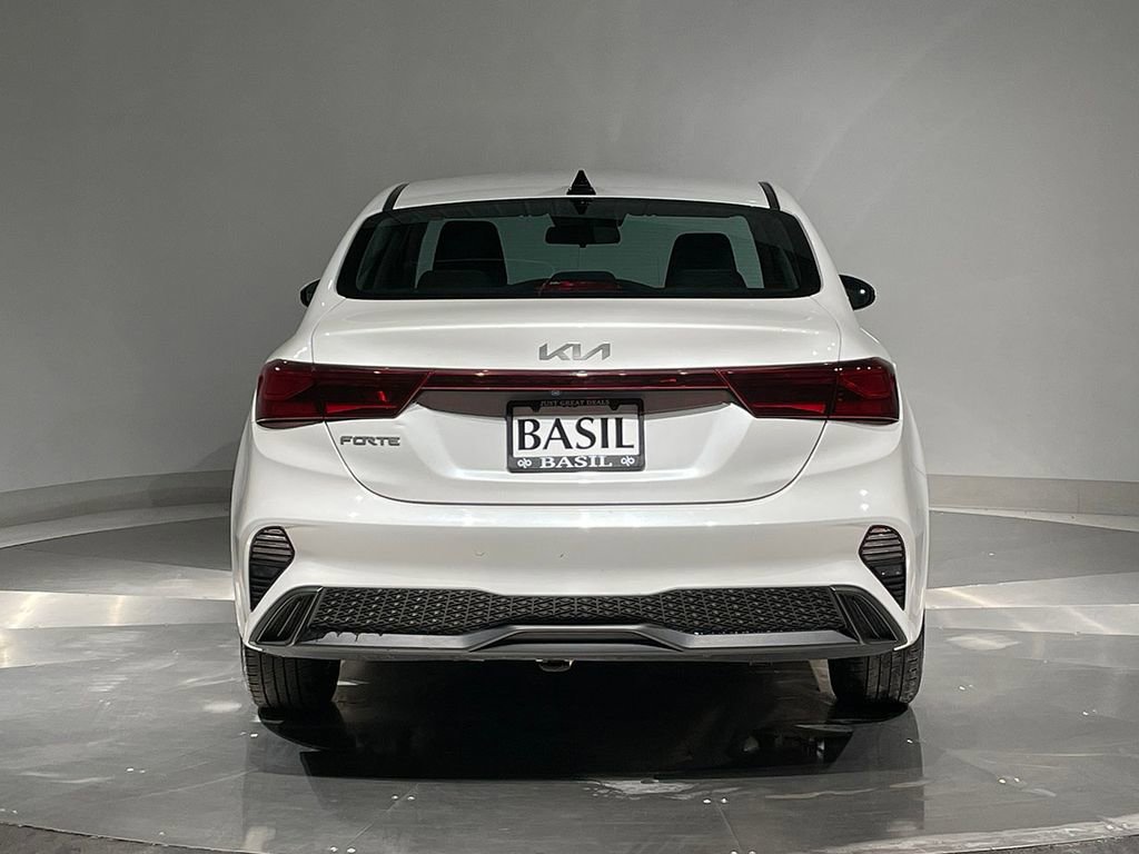 Used 2023 Kia Forte LXS image 12