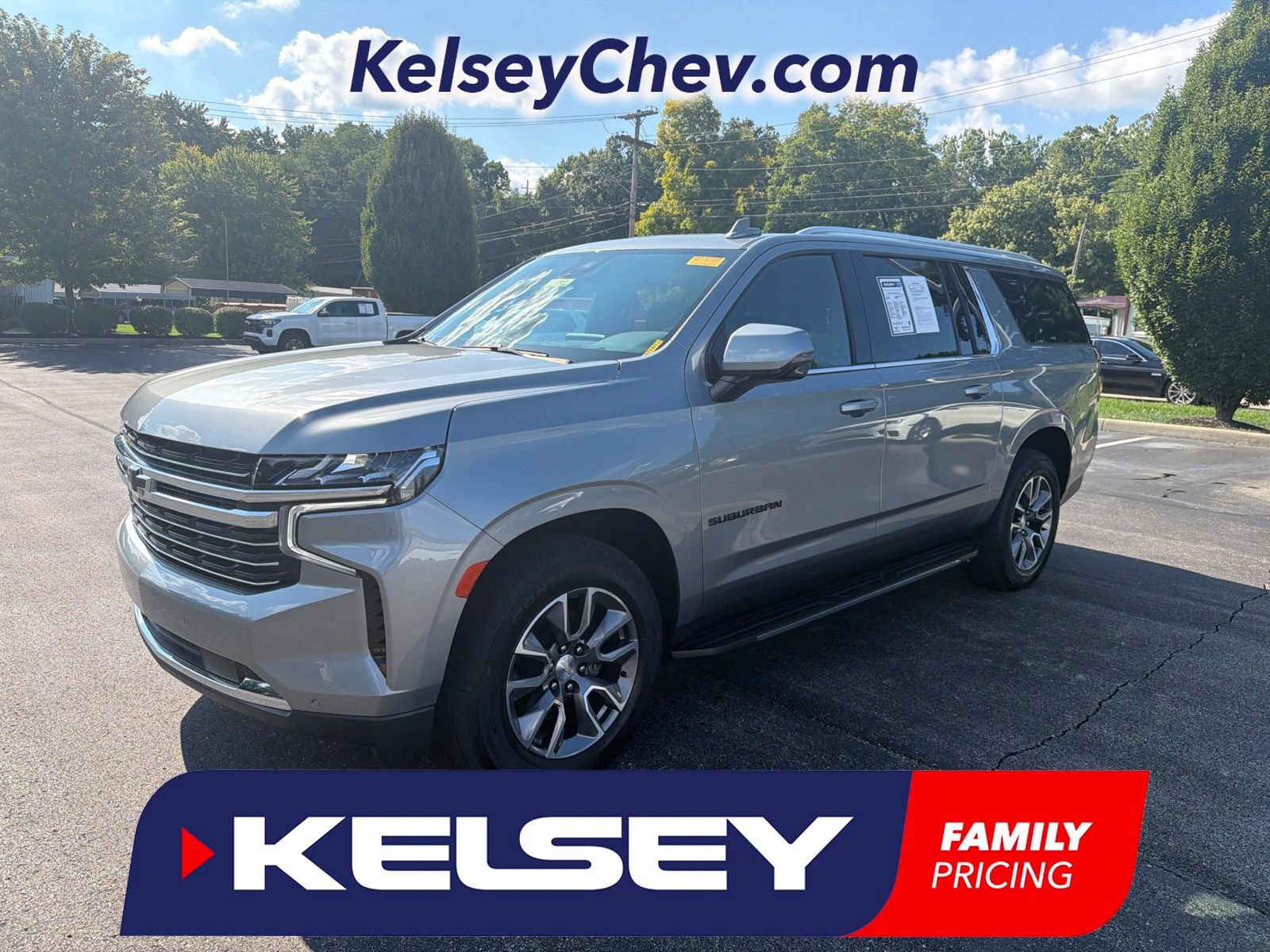 Used 2024 Chevrolet Suburban LT w/ Luxury Package