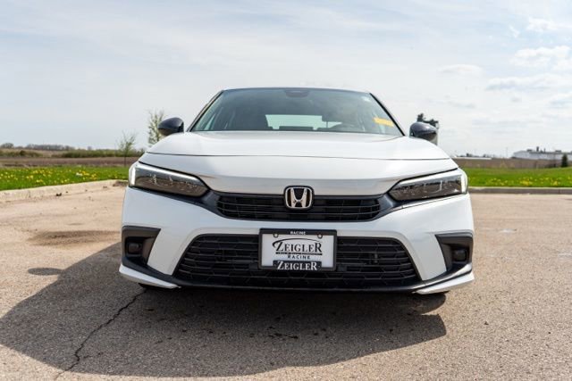Used 2023 Honda Civic Sport image 2