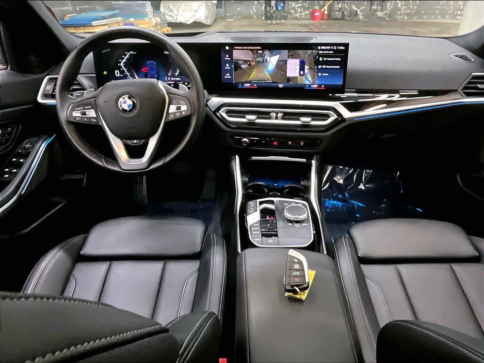 Used 2024 BMW 330i xDrive Sedan w/ Premium Package AWD/4WD image 19