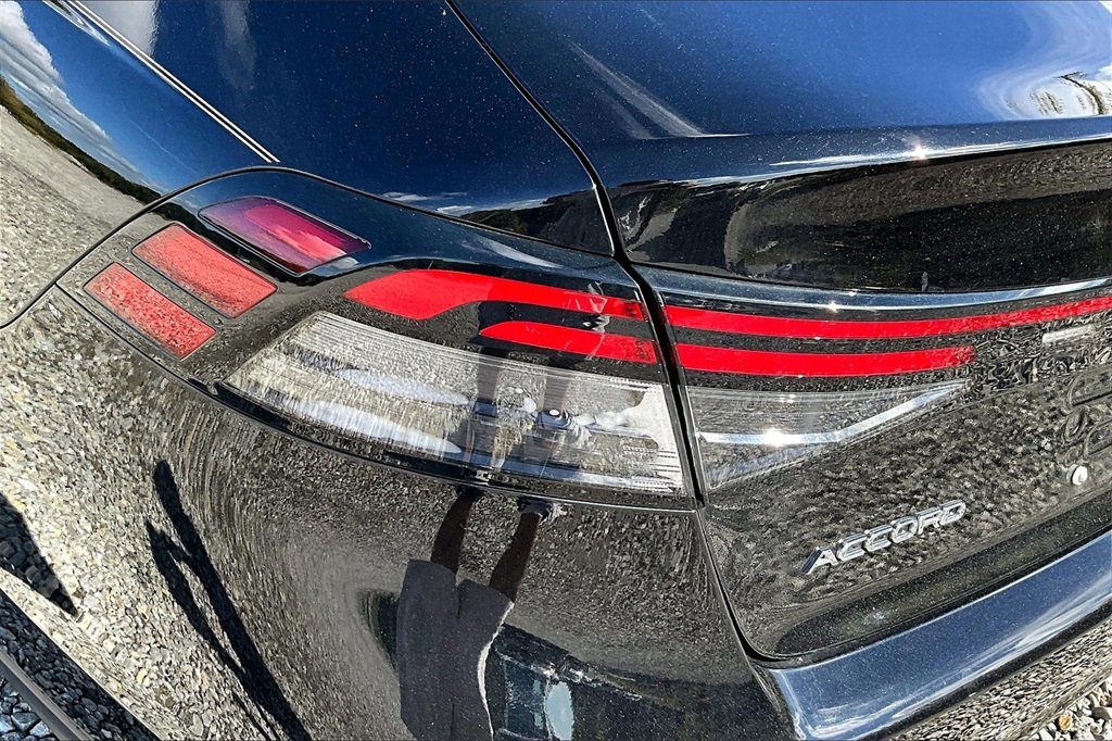 Used 2023 Honda Accord EX image 27