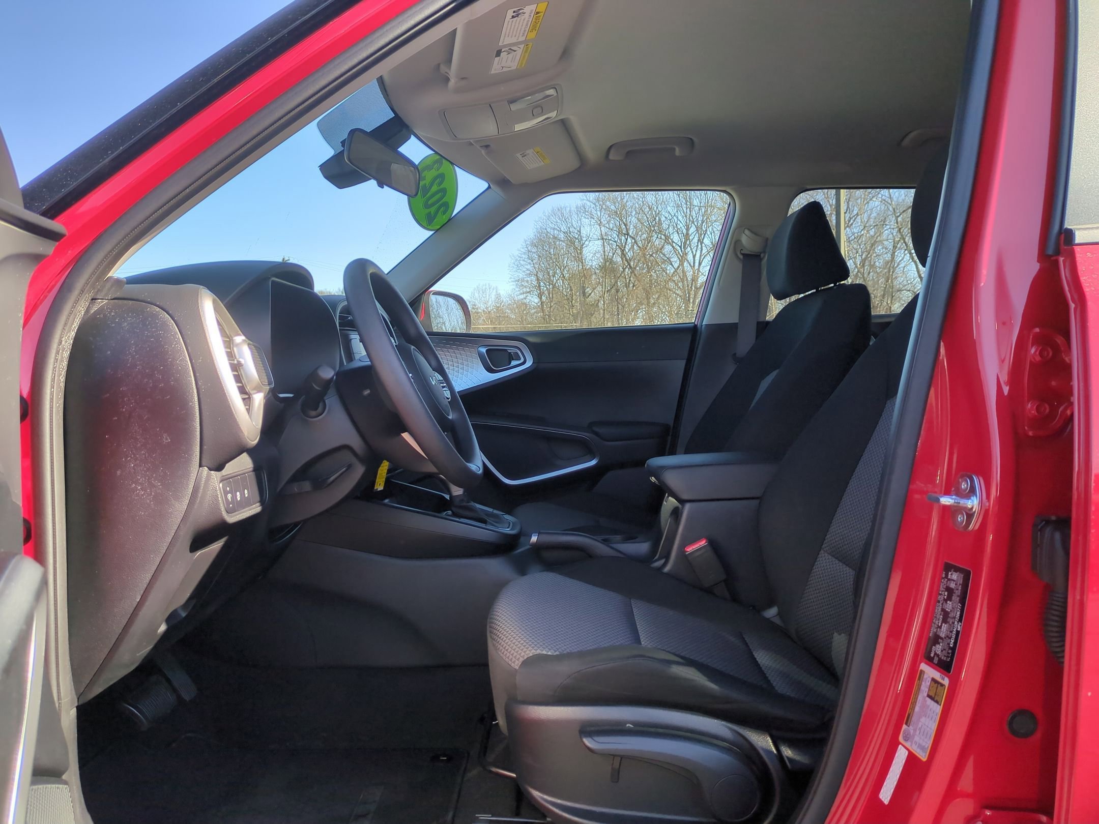 Certified 2023 Kia Soul LX w/ LX Technology Package image 12