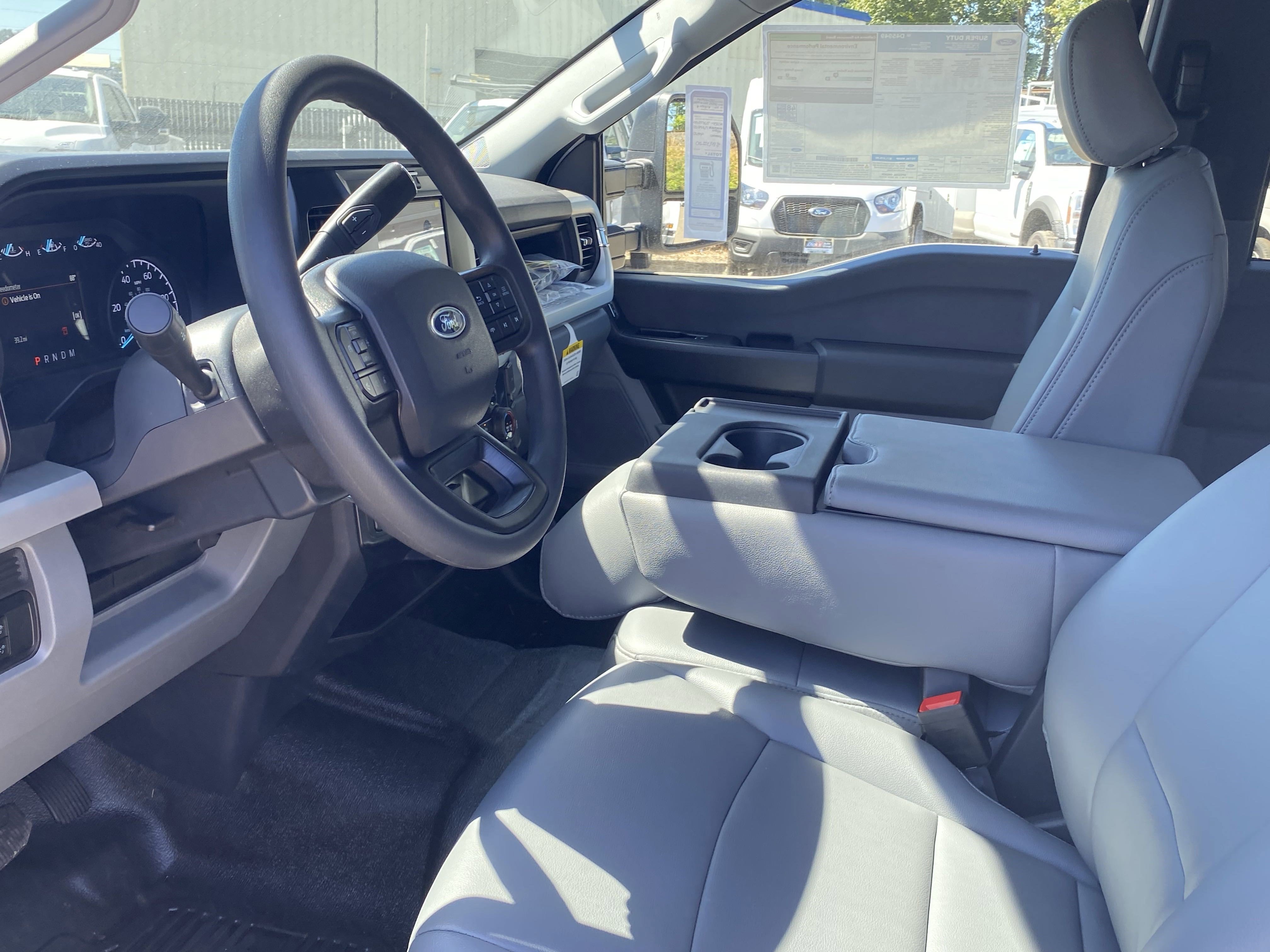 New 2025 Ford F350 XL w/ XL Chrome Package image 11