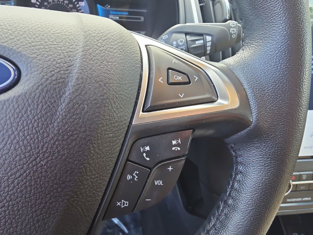 Certified 2023 Ford Edge SEL AWD/4WD image 16
