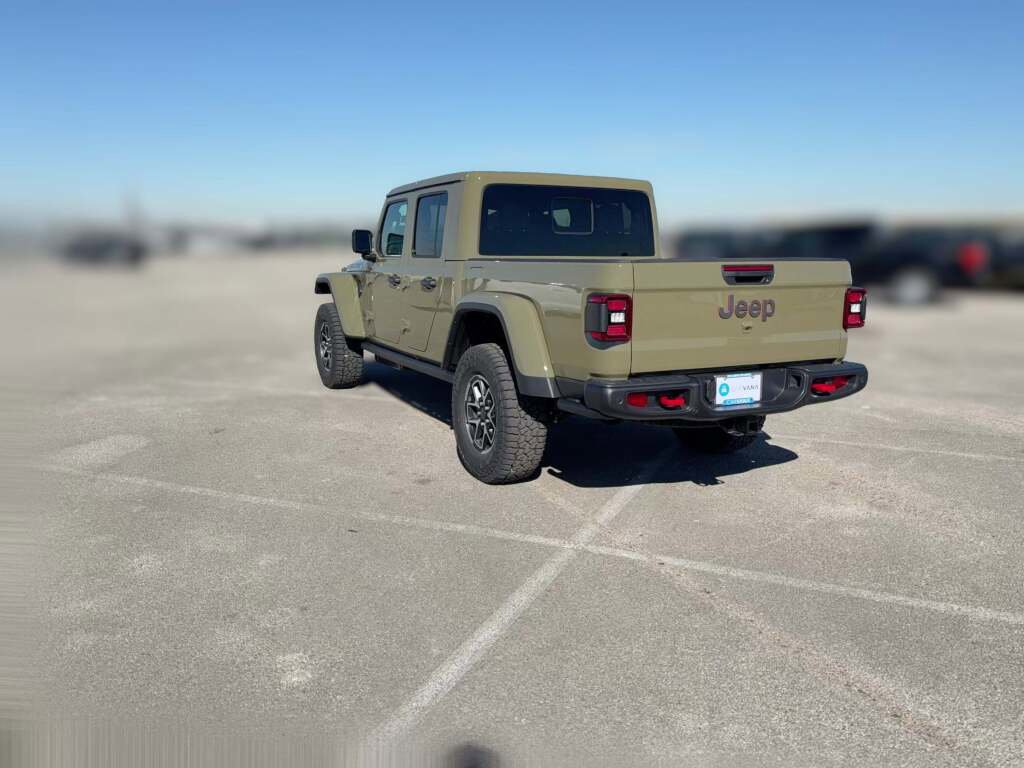New 2026 Jeep Gladiator Rubicon image 9