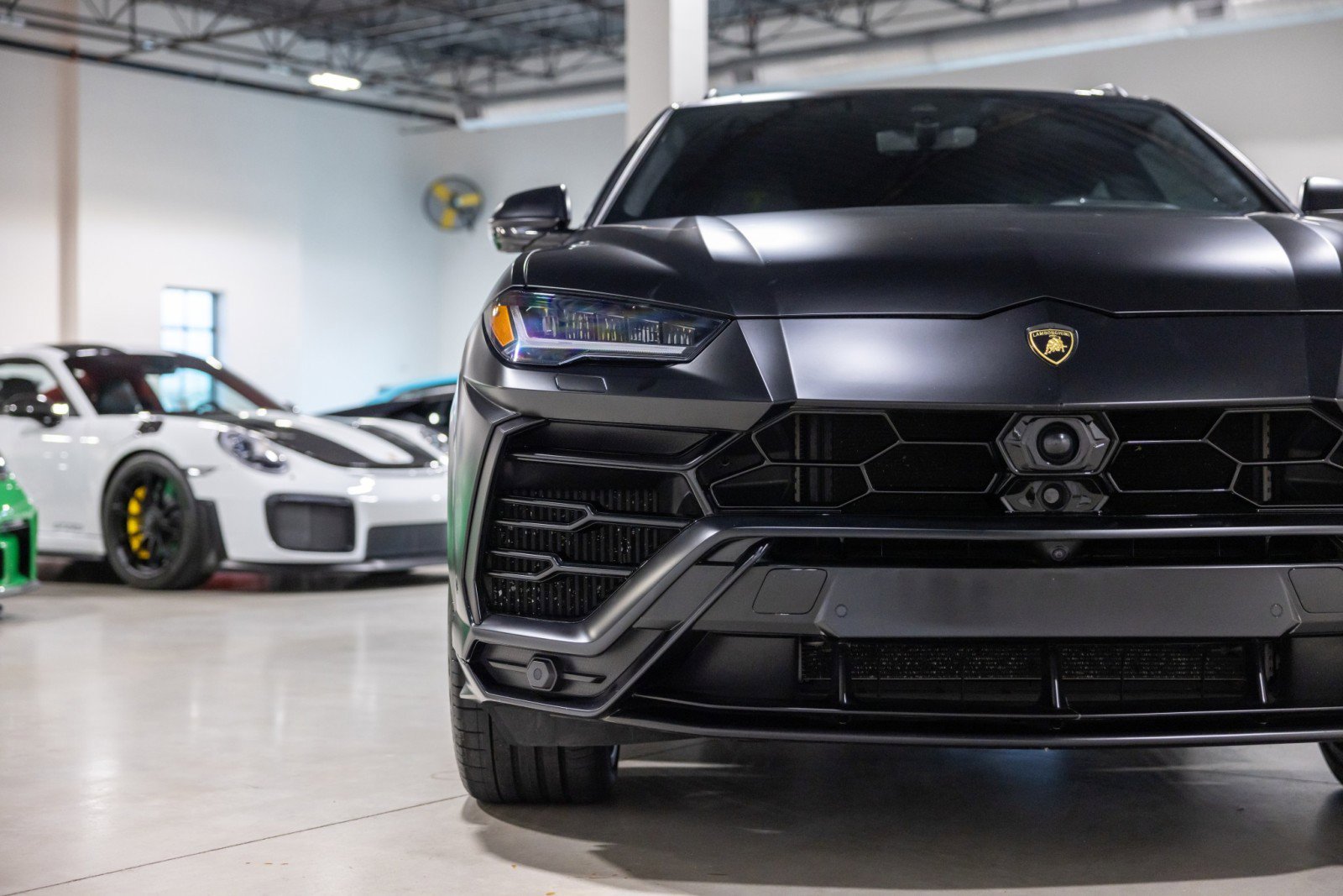 Used 2022 Lamborghini Urus image 21