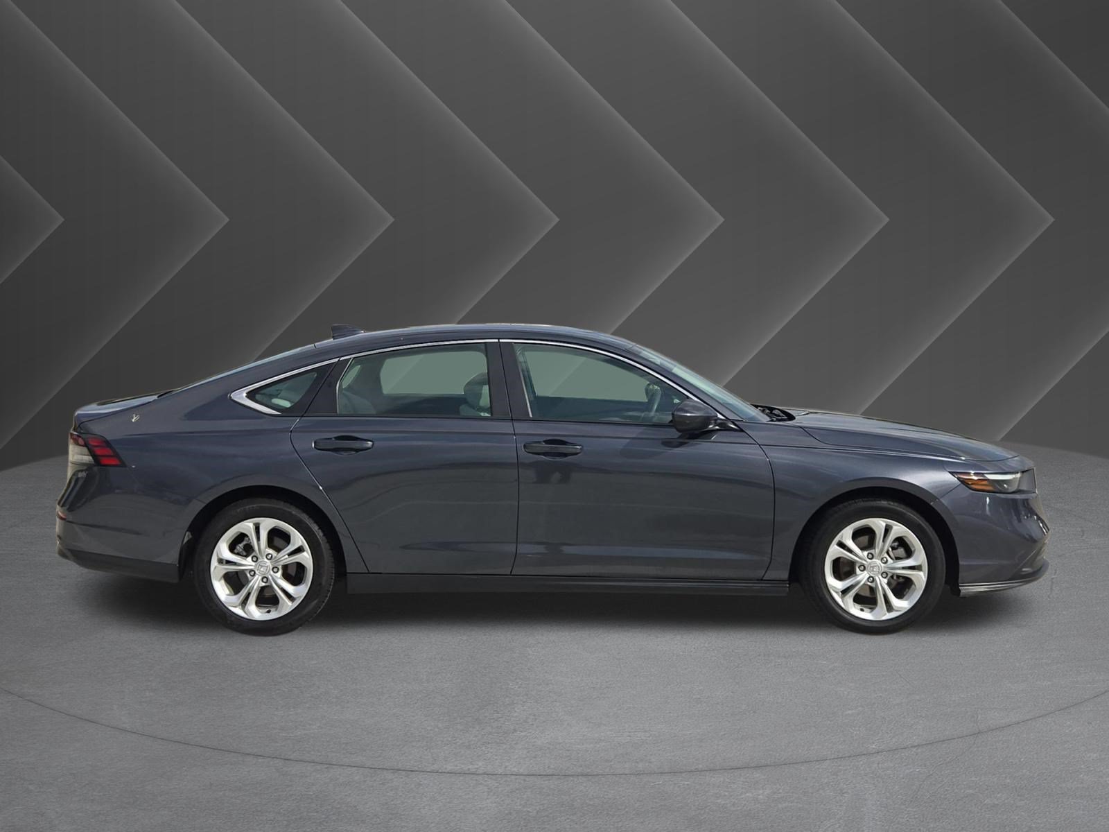 Used 2024 Honda Accord LX image 2