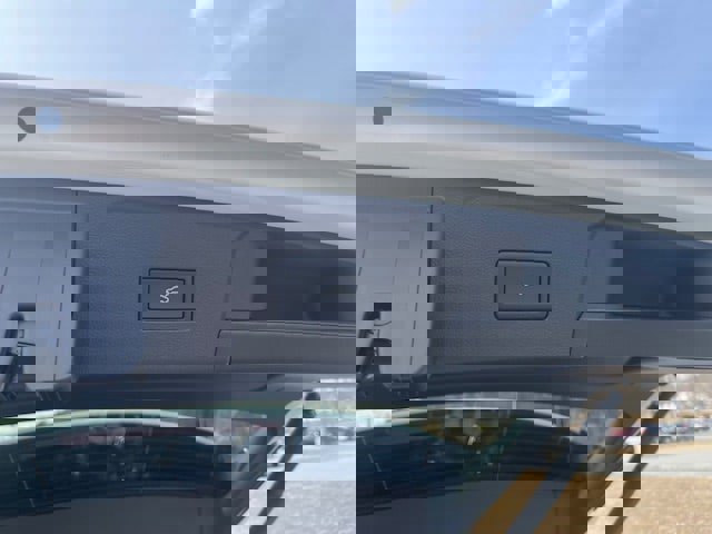 New 2026 Volkswagen Atlas Peak Edition image 8