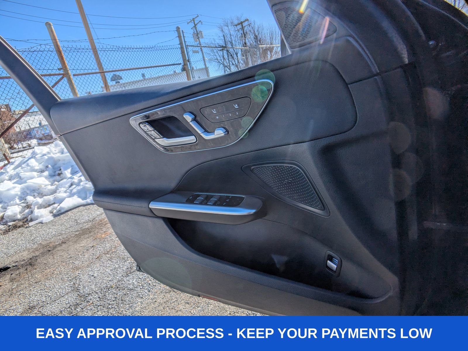 Used 2025 Mercedes-Benz C 300 Sedan image 28