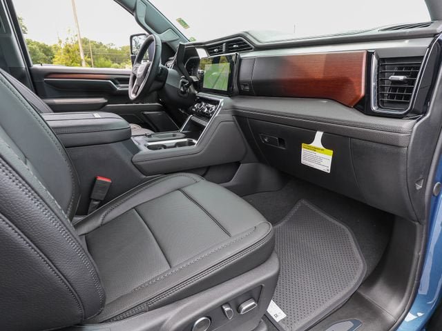 New 2026 GMC Sierra 2500 Denali w/ Denali Reserve Package AWD/4WD image 24