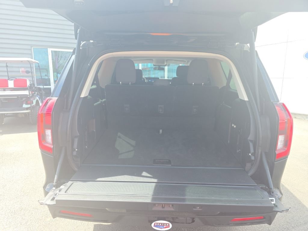 Used 2025 Ford Expedition Max Active image 33
