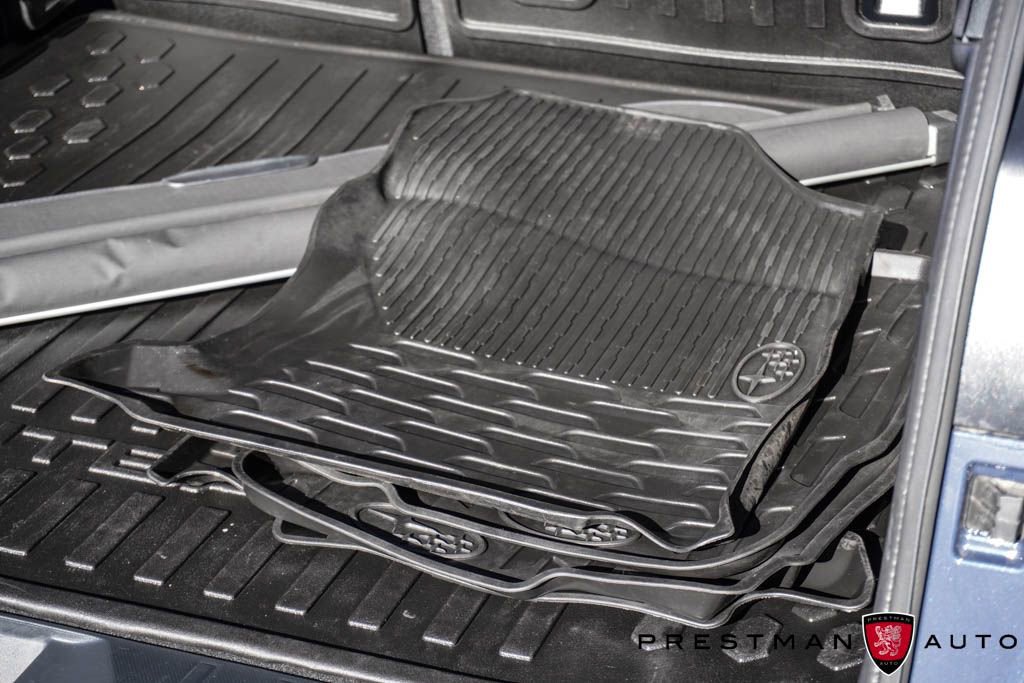 Used 2025 Subaru Outback Limited AWD/4WD image 46