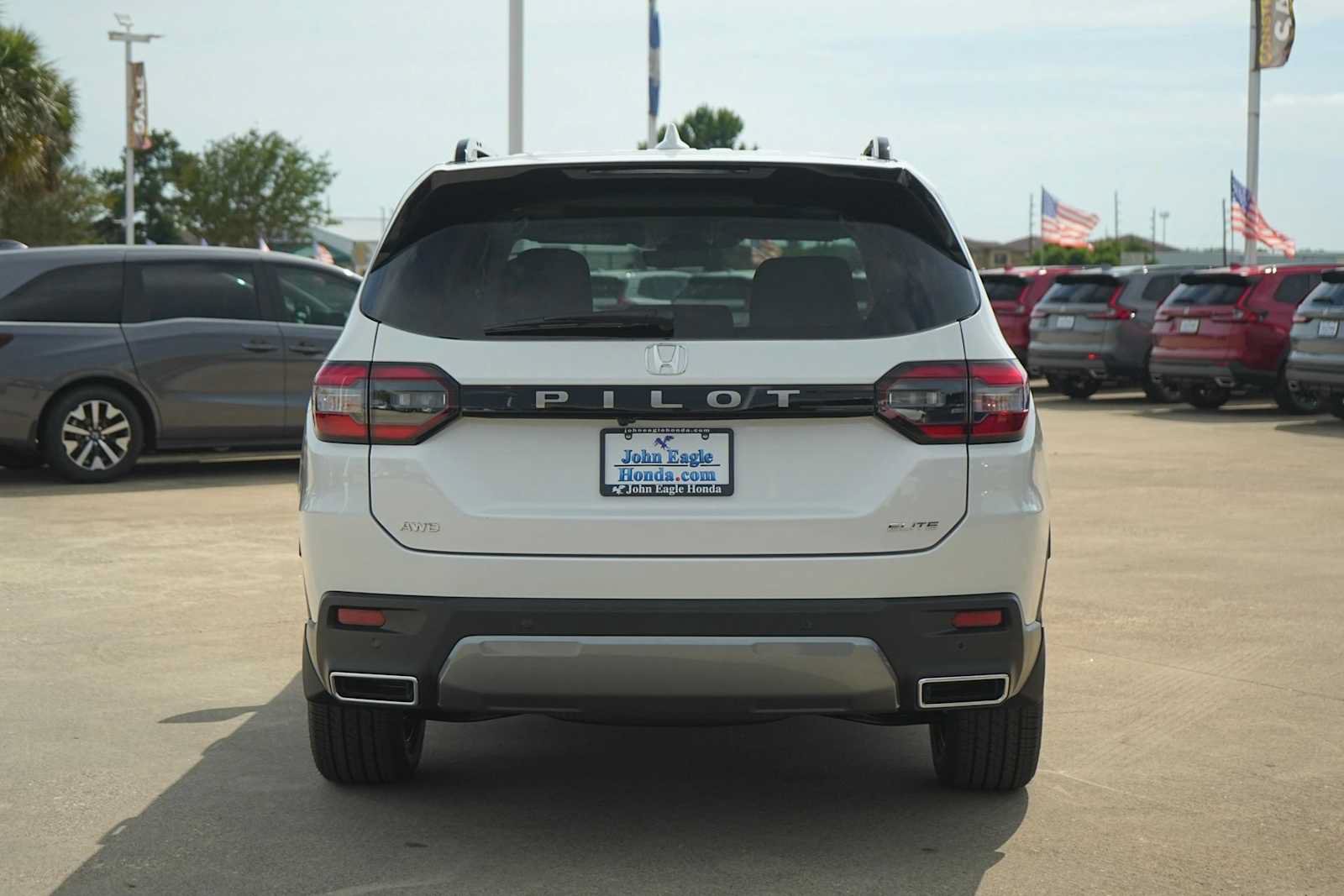 New 2026 Honda Pilot Elite image 5