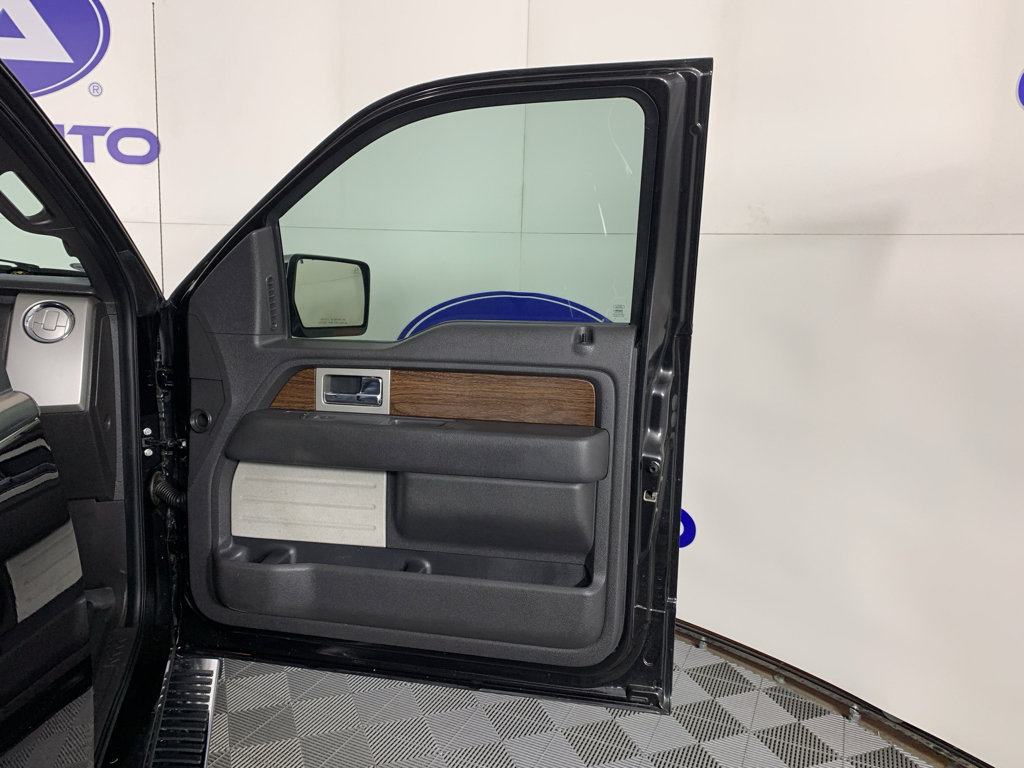 Used 2013 Ford F150 Lariat w/ Lariat Chrome Pkg image 39