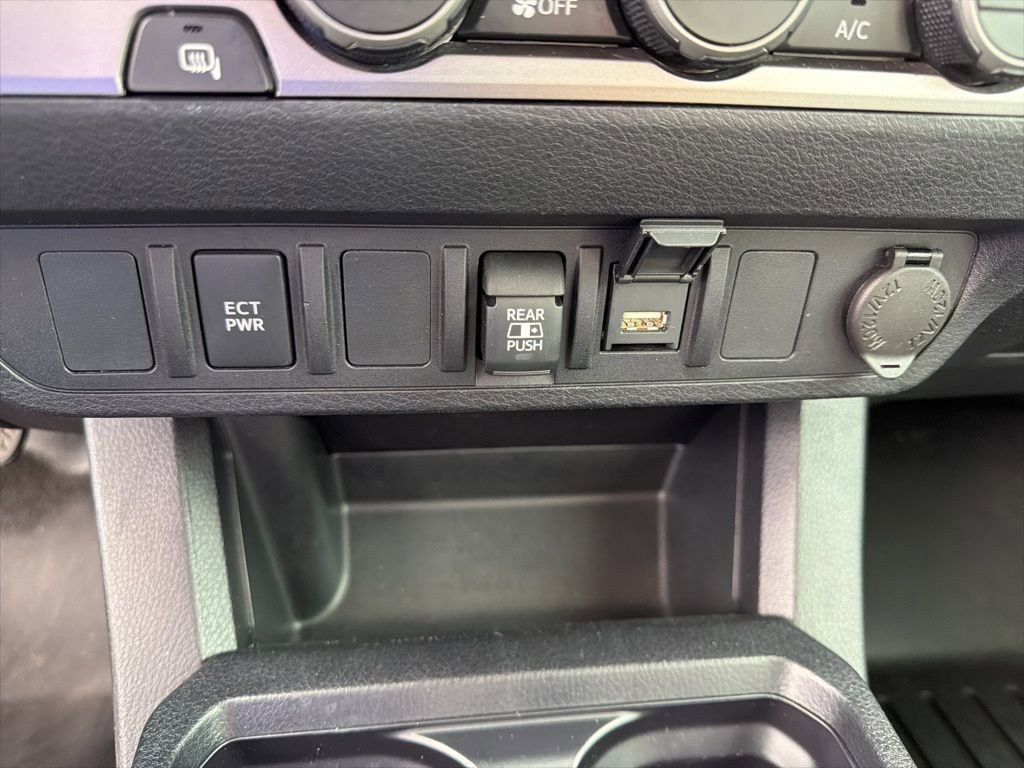 Used 2022 Toyota Tacoma SR5 image 20