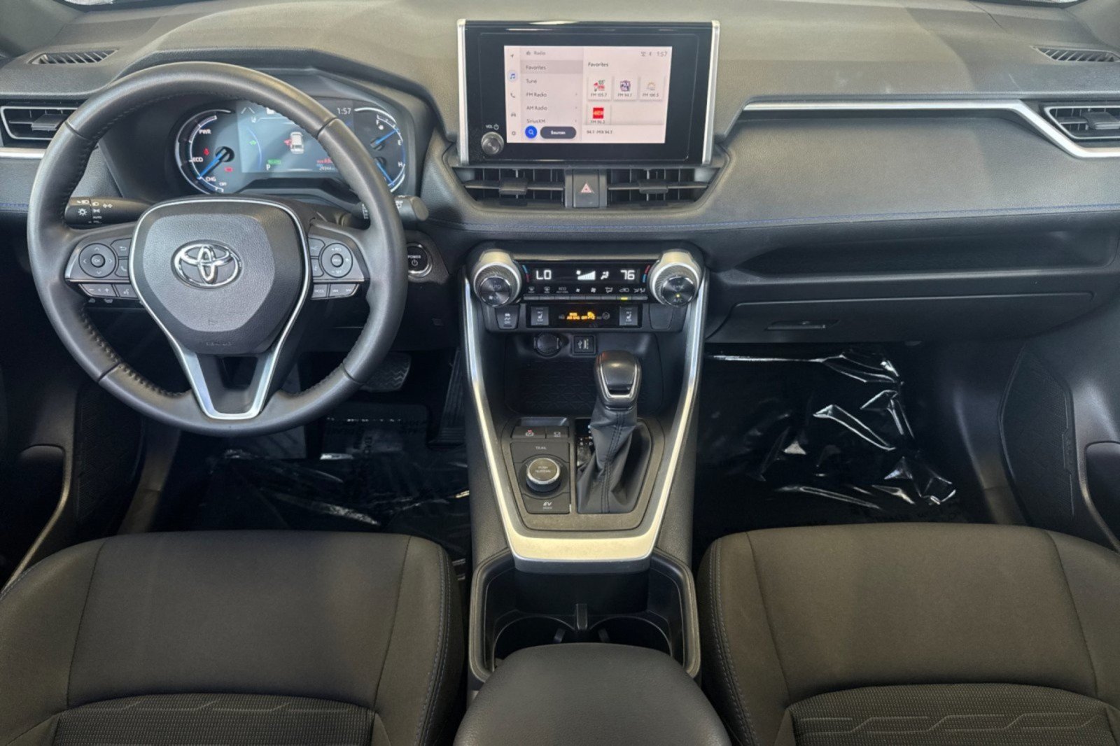 Certified 2025 Toyota RAV4 SE w/ Convenience Package AWD/4WD image 12