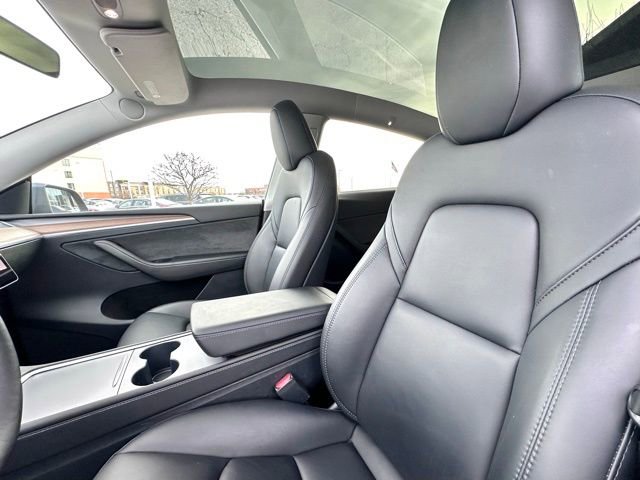 Used 2023 Tesla Model 3 Standard Range RWD image 8