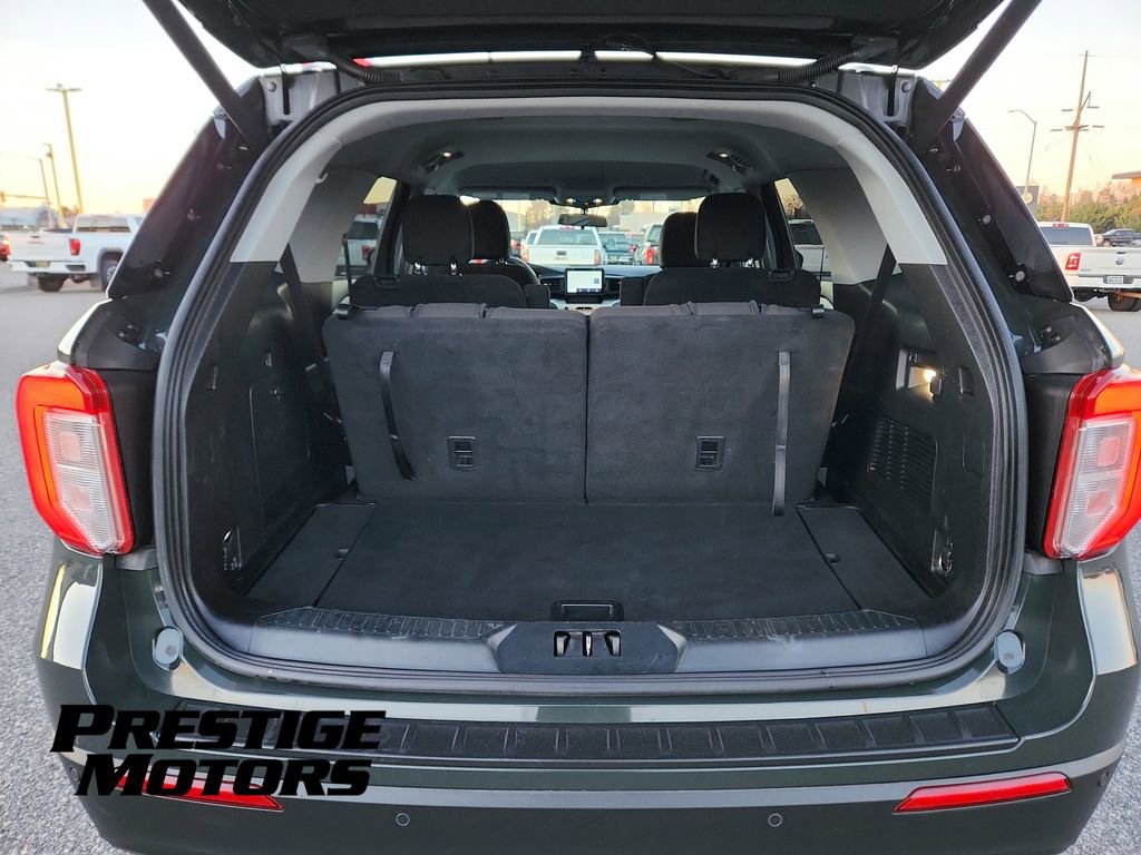 Used 2022 Ford Explorer XLT AWD/4WD image 15