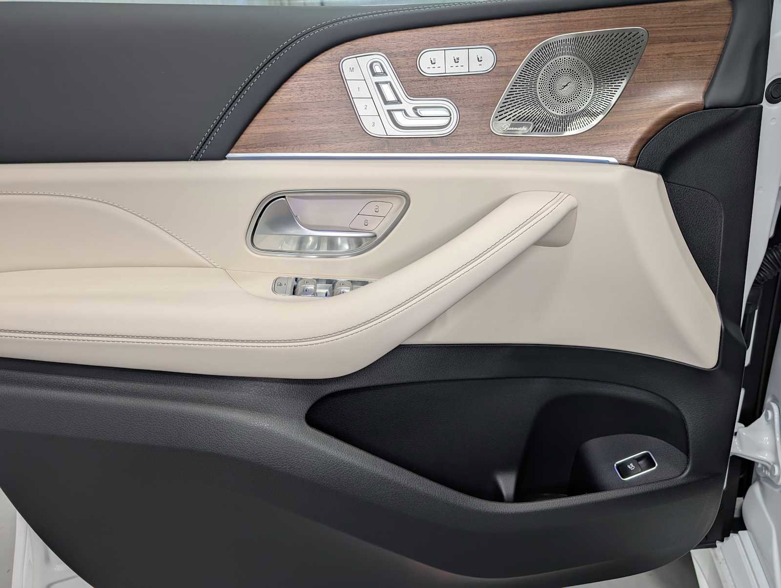 New 2026 Mercedes-Benz GLE 53 AMG 4MATIC image 34