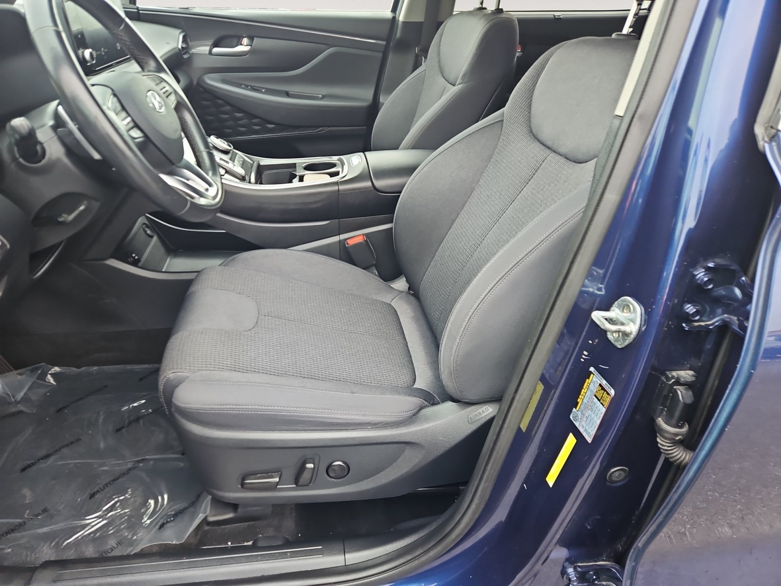 Used 2021 Hyundai Santa Fe SEL w/ Convenience Package FWD image 9