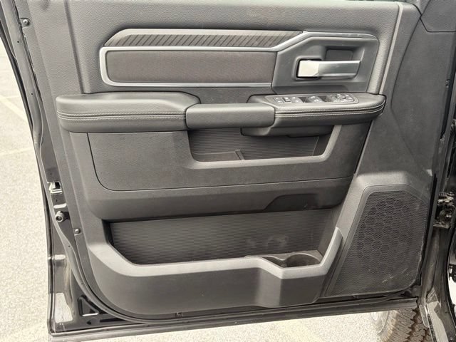 New 2026 RAM 2500 Big Horn AWD/4WD image 12