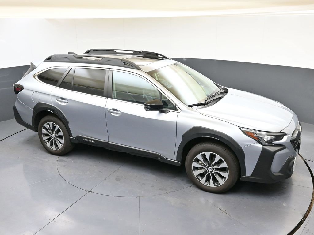 Used 2024 Subaru Outback Limited image 42