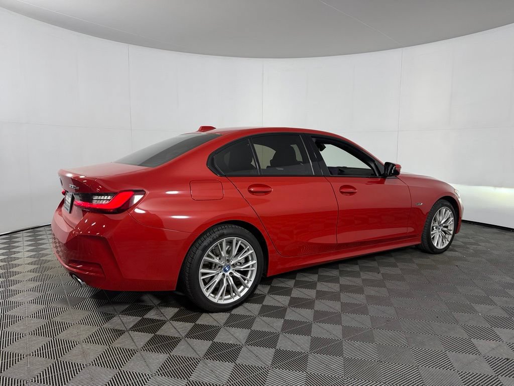 Used 2023 BMW 330e w/ Driving Assistance Package RWD image 8