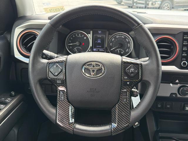 Used 2022 Toyota Tacoma SR5 w/ Technology Package RWD image 23