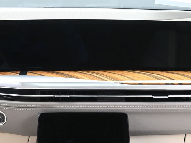 Certified 2025 Cadillac Escalade Premium Luxury Platinum w/ LPO, Floor Liner Package image 28