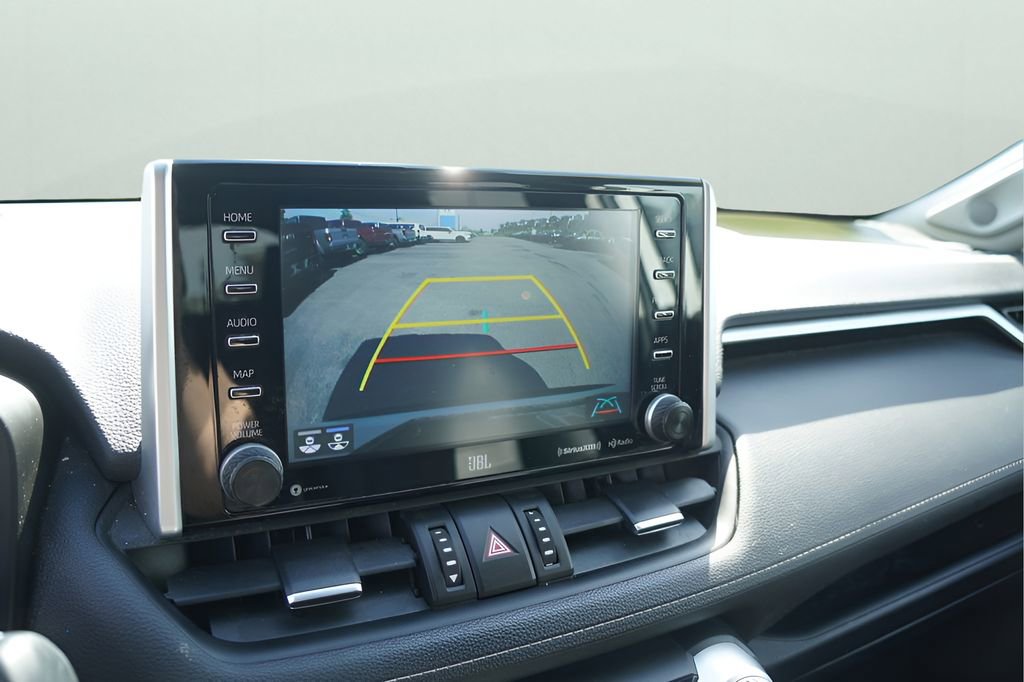 Used 2021 Toyota RAV4 XLE Premium image 25