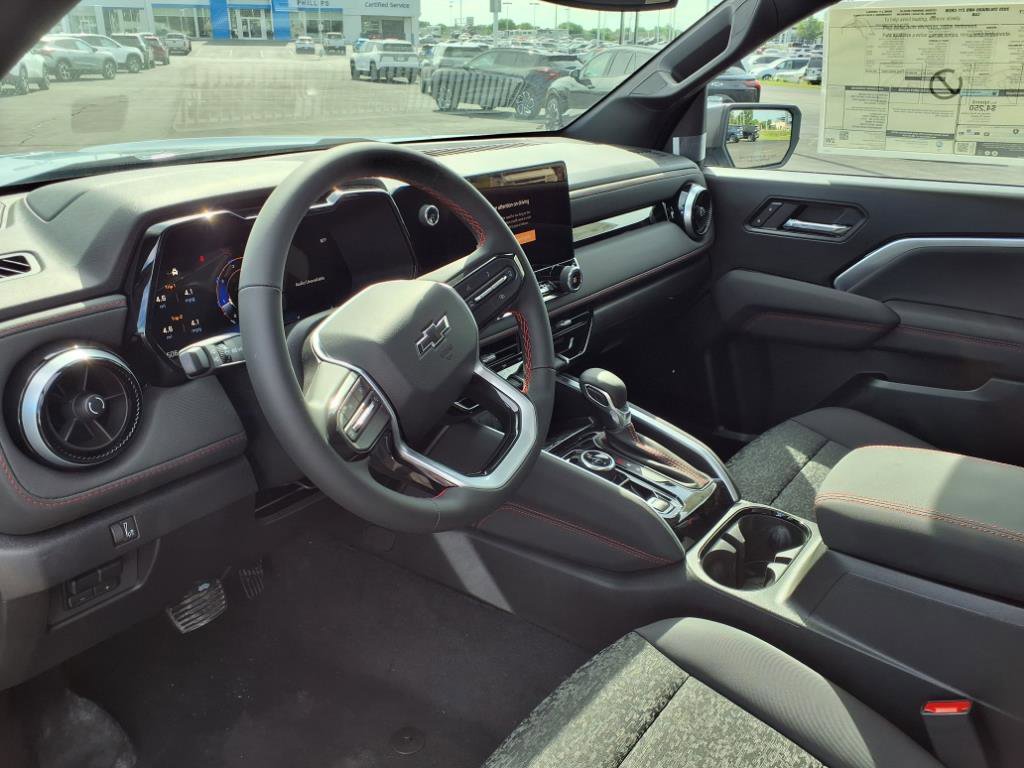 New 2025 Chevrolet Colorado Z71 w/ Technology Package AWD/4WD image 11