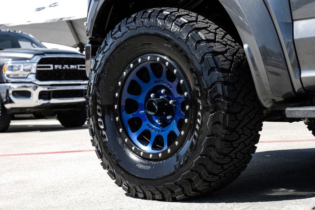 Used 2017 Ford F150 Raptor w/ Equipment Group 802A Luxury image 61