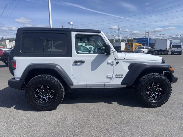 Used 2020 Jeep Wrangler Sport AWD/4WD image 6