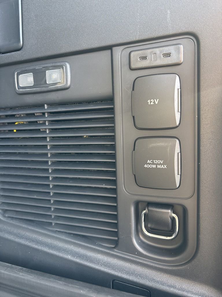 New 2025 Ford Expedition Tremor image 40