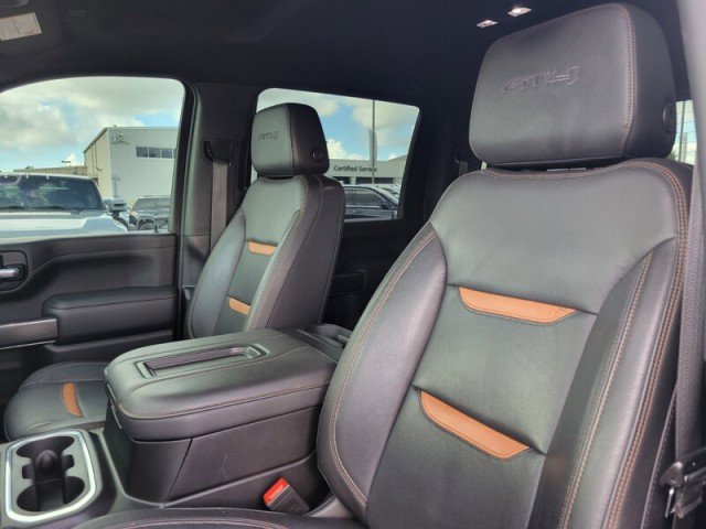 Used 2022 GMC Sierra 2500 AT4 w/ AT4 Preferred Package image 12