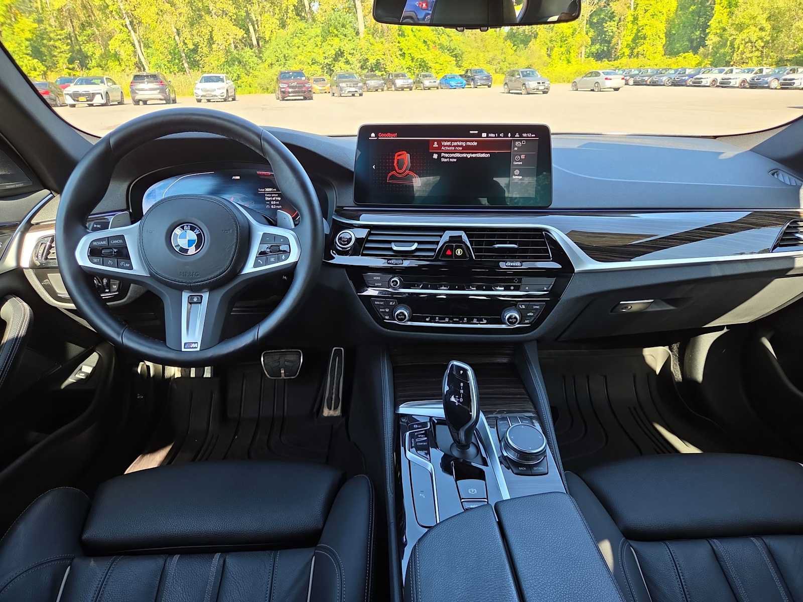 Used 2023 BMW 540i xDrive w/ Dynamic Handling Package AWD/4WD image 18