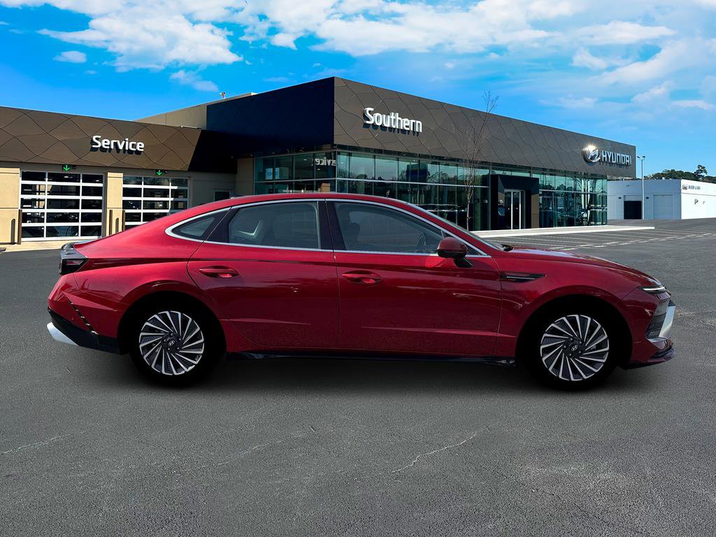 New 2026 Hyundai Sonata Limited FWD image 10