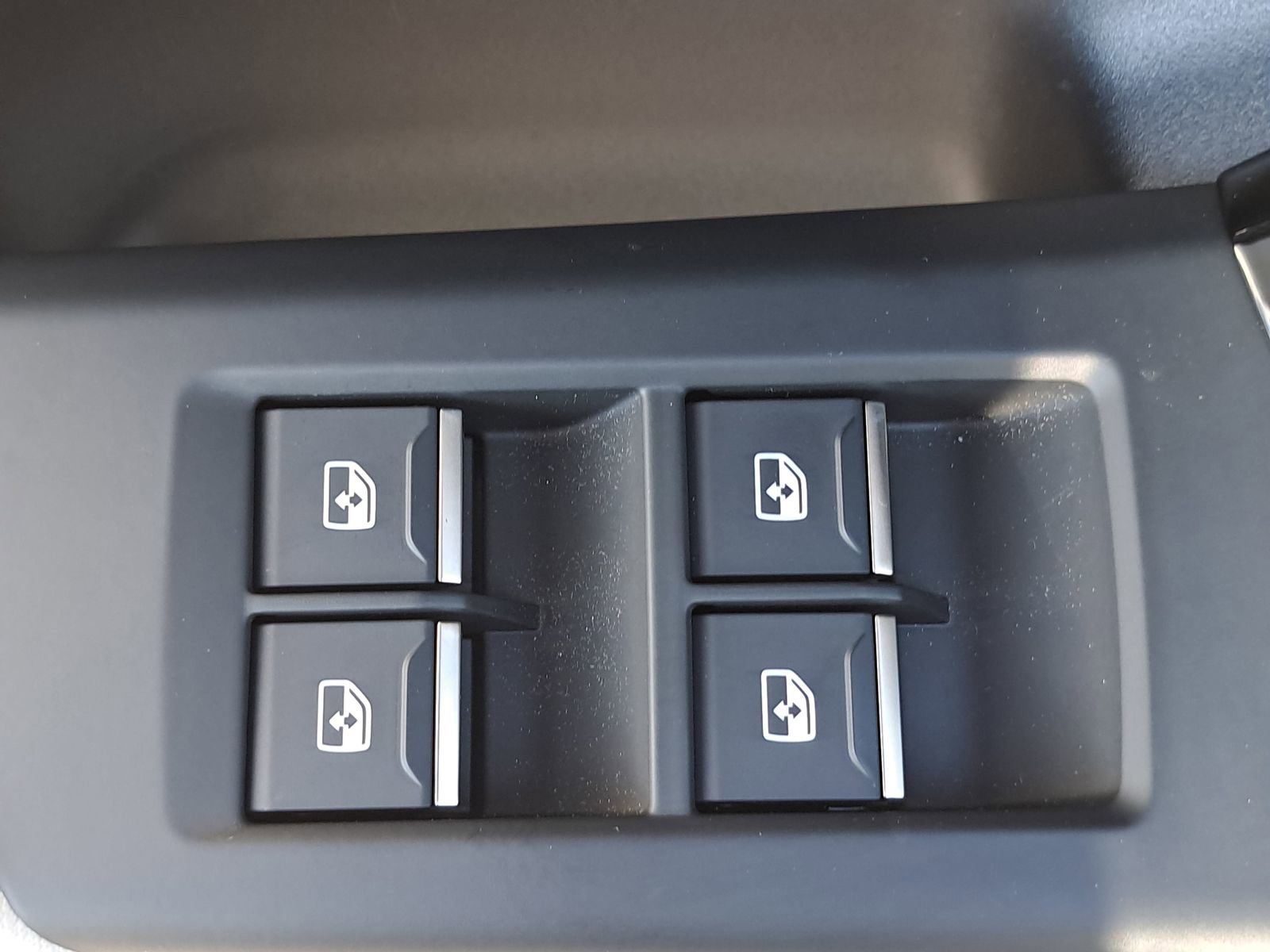 New 2025 Audi A6 e-tron Premium image 30