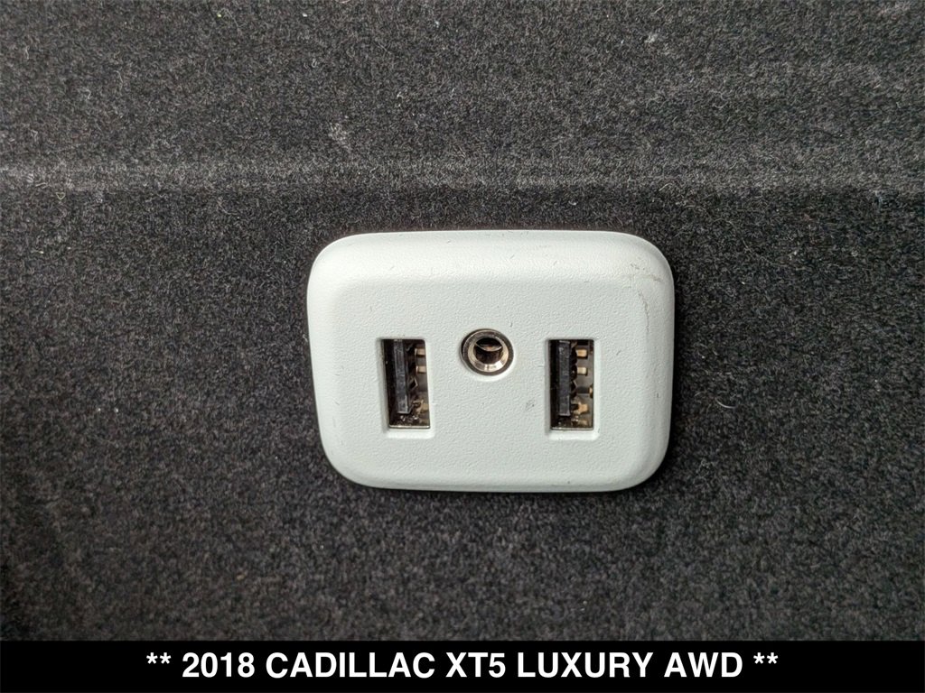 Used 2018 Cadillac XT5 Luxury w/ Driver Awareness Package image 25