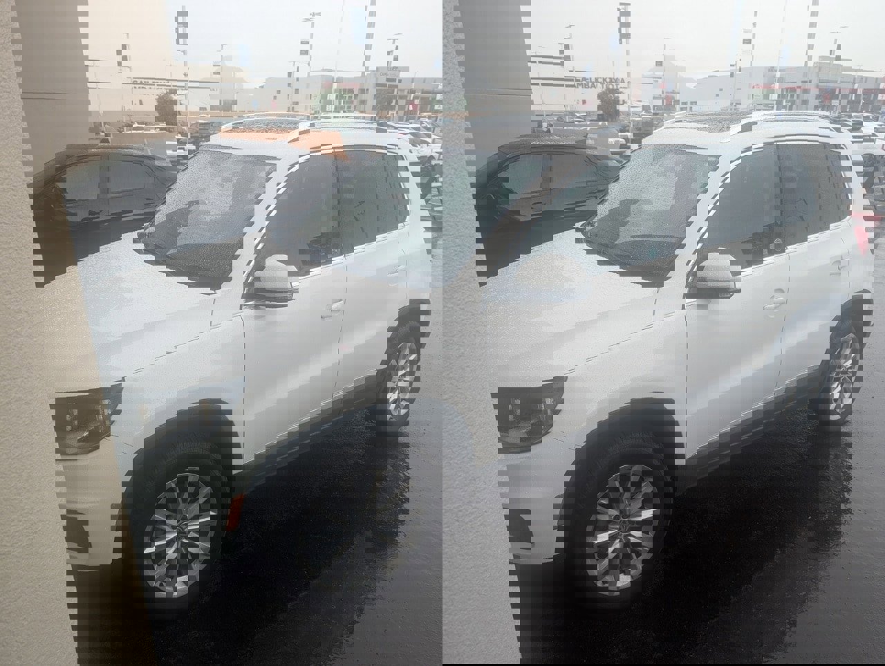 Used 2017 Volkswagen Tiguan Wolfsburg Edition image 1