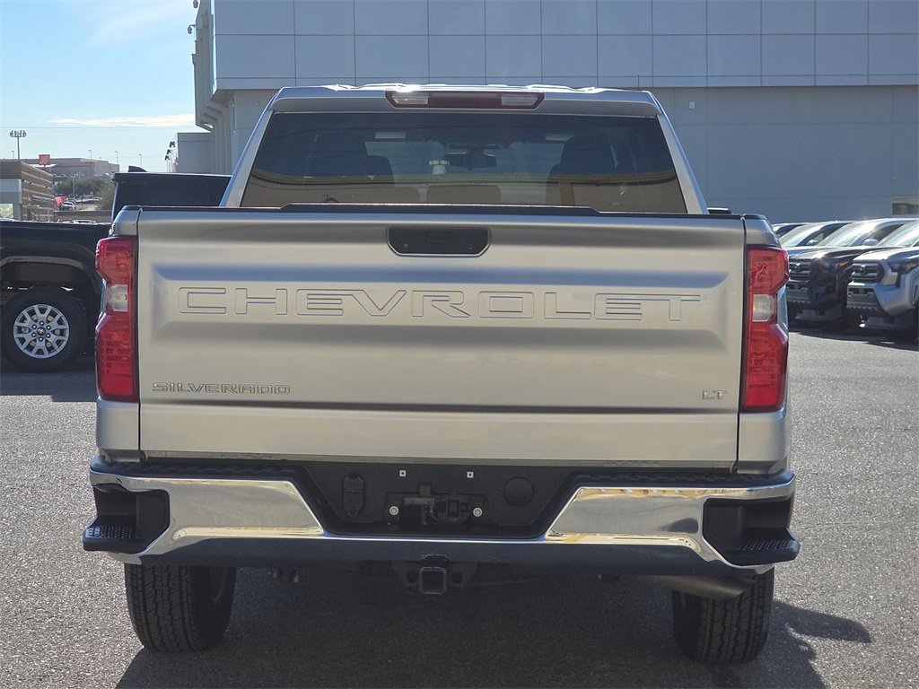 Used 2022 Chevrolet Silverado 1500 LT image 4